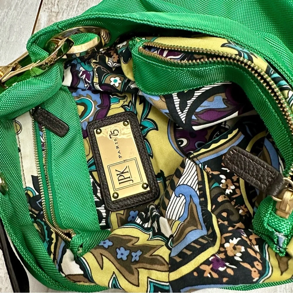 Vibrant Green Nylon Hobo Shoulder Bag Black Strap Gold Hardware Tote Bold Bright